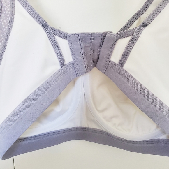 wacoal sports bra 34dd
